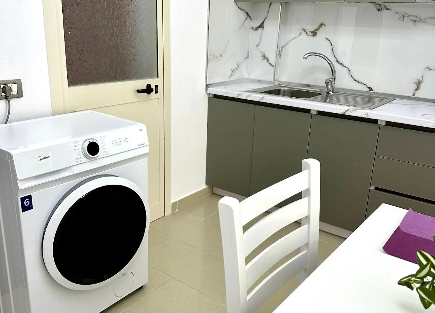 Shell Home Golem 2 דירה גולם